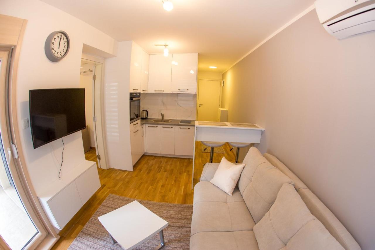 Central Budva Apartment C15 ภายนอก รูปภาพ