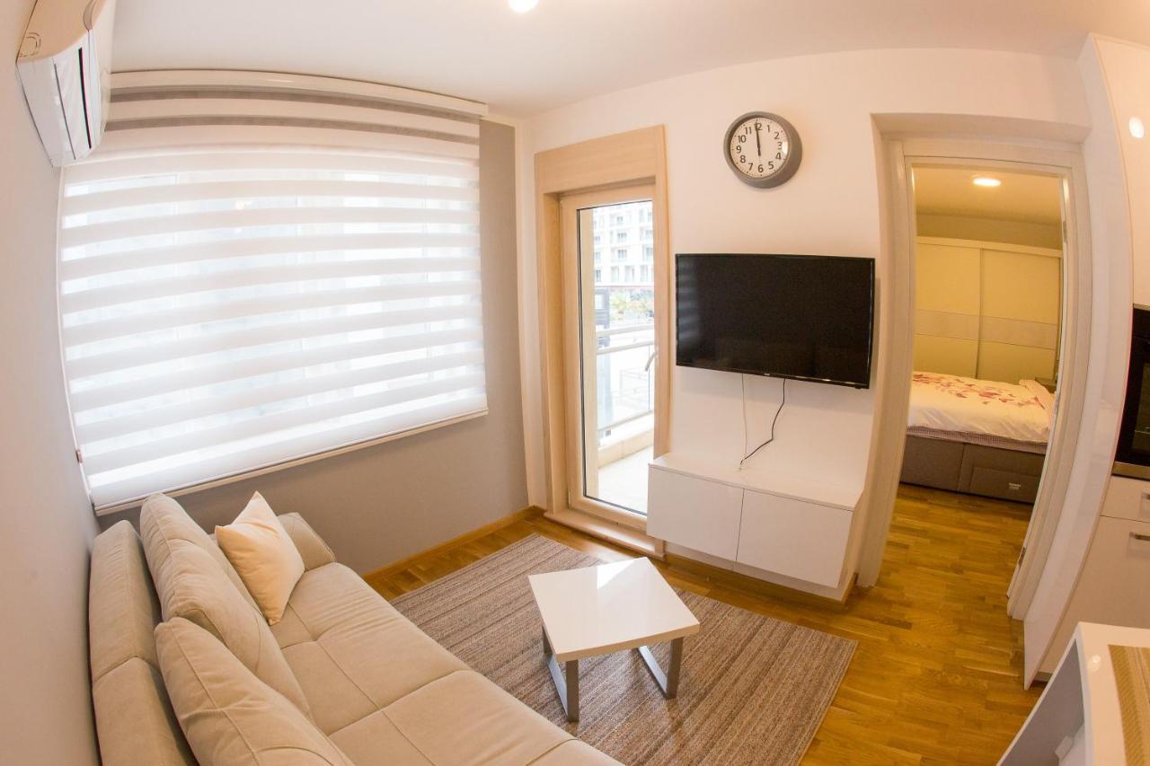 Central Budva Apartment C15 ภายนอก รูปภาพ